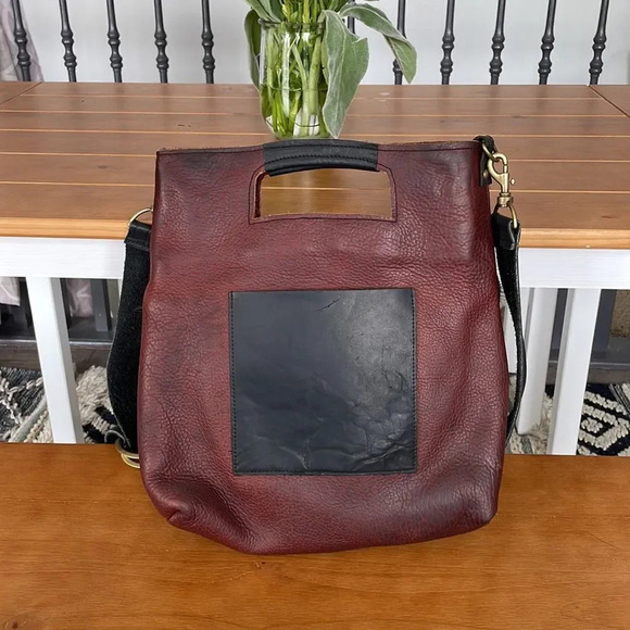 Stone Feather Road Custom Cowhide Leather Bantam Bag - Picture 3 of 9